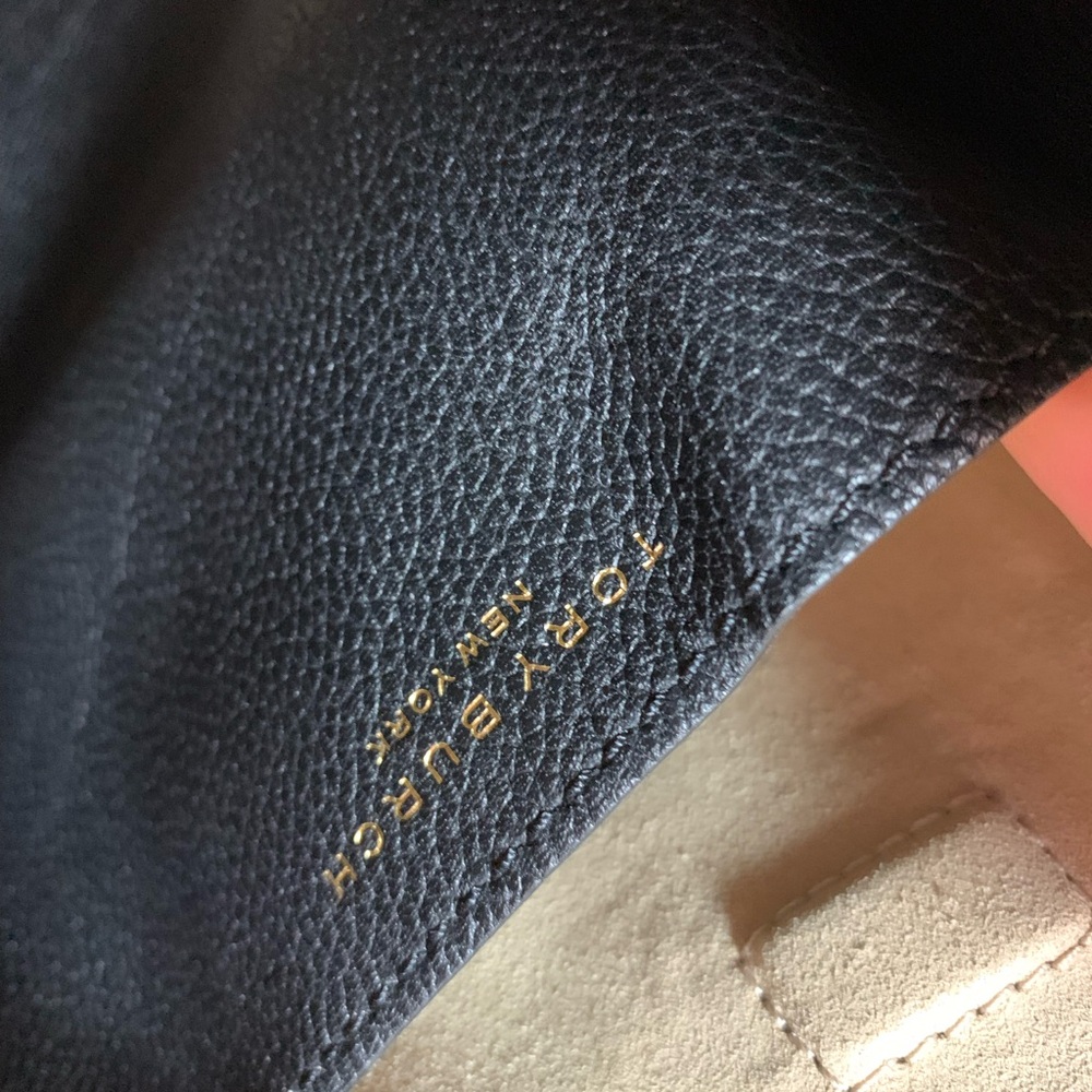 NEW Tory Burch Romy Black Bucket Bag/Satchel/Shoulder/Crossbody/Drawstring Tote - Picture 11 of 13